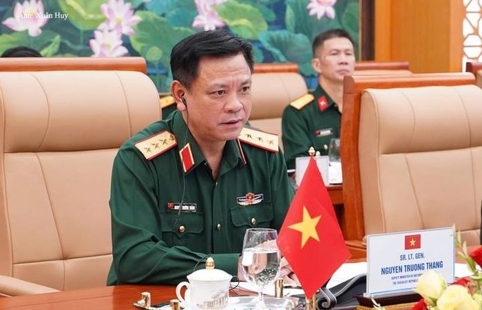 Thượng tướng Nguyễn Trường Thắng, Thứ trưởng Bộ Quốc phòng Việt Nam phát biểu tại đối thoại.