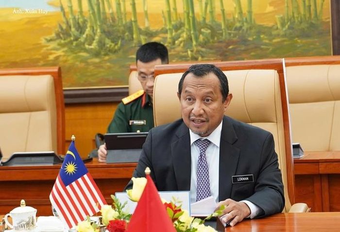 Ông Datuk Lokman Hakim Ali, Tổng Thư ký Bộ Quốc phòng Malaysia phát biểu tại buổi đối thoại.
