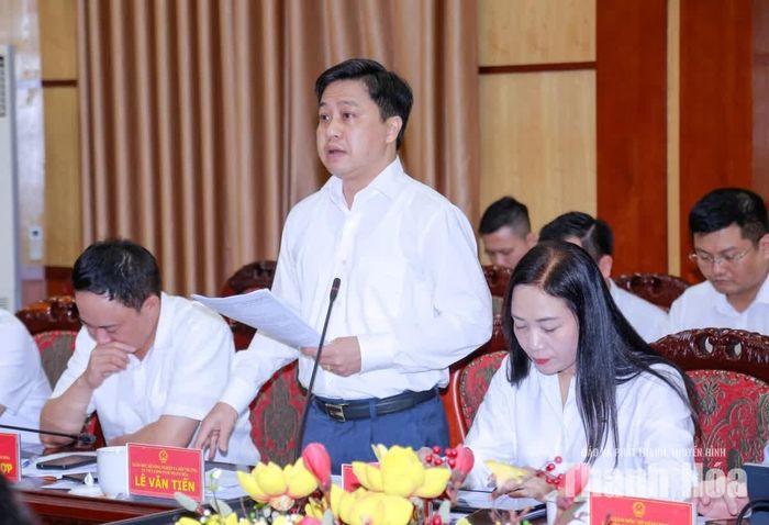 Giám đốc Sở Nông nghiệp và Môi trường phát biểu tại hội nghị.