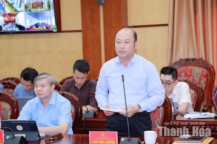 Phó Chủ tịch UBND tỉnh Cao Văn Cường phát biểu tại hội nghị.