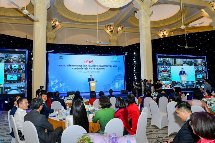 Lễ ký kết được tổ chức trực tiếp kết hợp trực tuyến tại 33 tỉnh, thành phố. (Ảnh: SBV)