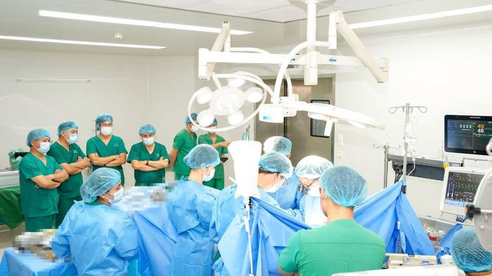 Đây là dấu mốc quan trọng trong quá trình phát triển năng lực điều trị bệnh tim mạch chuyên sâu tại địa phương. Ảnh: Bệnh viện Trung ương Huế