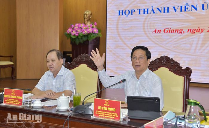 Chủ tịch UBND tỉnh An Giang Hồ Văn Mừng yêu cầu đầu tư công phải đúng điều kiện, bảo đảm khả năng giải ngân.