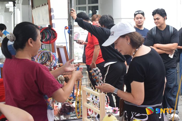 Các hoạt động sáng tạo nghệ thuật tại Bảo tàng Đà Nẵng luôn thu hút nhiều du khách tham quan. Ảnh: ĐOÀN HẠO LƯƠNG