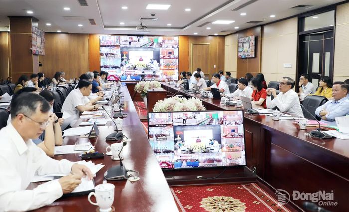 Đại diện lãnh đạo các sở, ban, ngành, đơn vị và địa phương tham dự hội nghị. Ảnh: My Ny