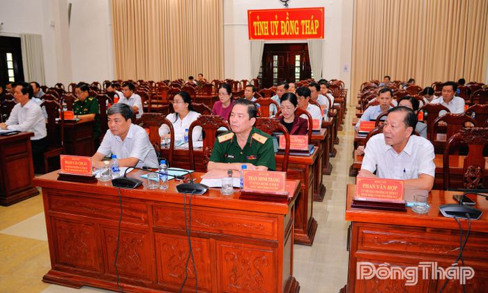 Đại biểu dự hội nghị.