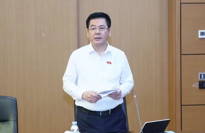  Phó Chủ tịch Quốc hội Nguyễn Hồng Diên đề nghị làm rõ tố tụng điện tử là nguyên tắc cơ bản hay phương thức tổ chức, thực hiện hoạt động tố tụng. Ảnh: Đoàn ĐBQH tỉnh Gia Lai 