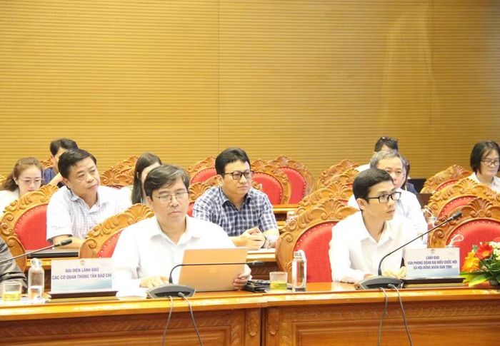  Dự họp báo có đại diện lãnh đạo các sở, ban, ngành cùng các cơ quan thông tấn, báo chí Trung ương và địa phương. Ảnh: Trọng Lợi 