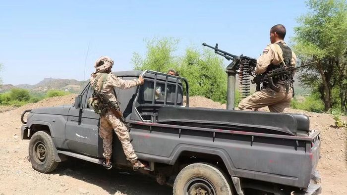 Binh sĩ lực lượng chính phủ Yemen. Ảnh: Reuters 