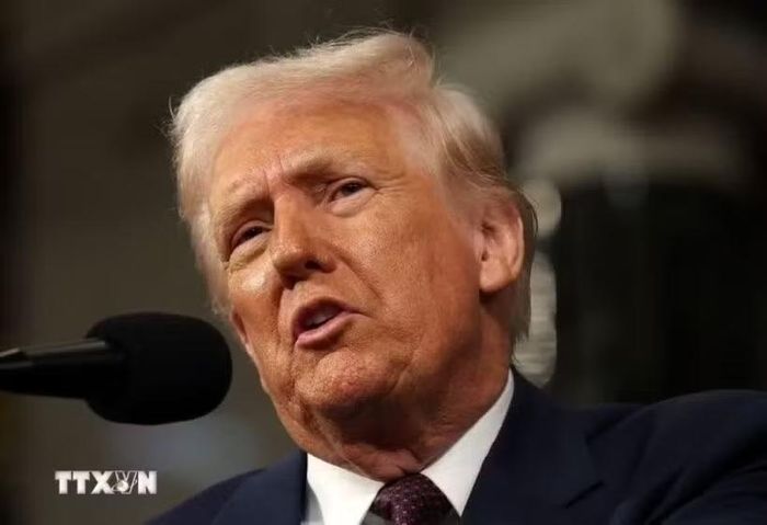  ổng thống Trump khẳng định việc dẫn đầu về khoa học và công nghệ khai thác đáy biển là "lợi ích cốt lõi về an ninh quốc gia và kinh tế.Ảnh: IRNA/TTXVN phát 