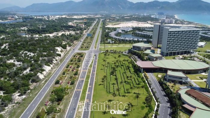 Đường Nguyễn Tất Thành sẽ được nâng cấp, cải tạo.