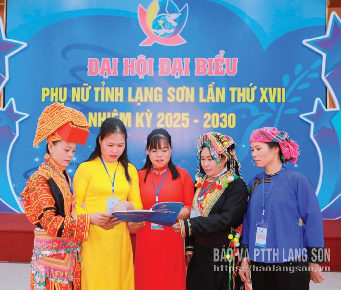 Hội viên phụ nữ tham dự Đại hội Đại biểu Phụ nữ tỉnh Lạng Sơn lần thứ XVII nhiệm kỳ 2025 - 2030
