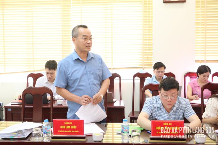Đại biểu phát biểu tại kỳ họp