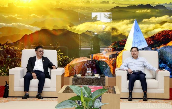 Bí thư Tỉnh ủy Dương Quốc Huy phát biểu tại buổi tiếp.