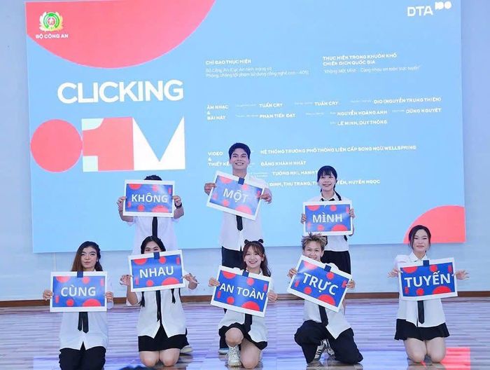 Chiến dịch "Không một mình" cùng nhau an toàn trực tuyến năm 2025