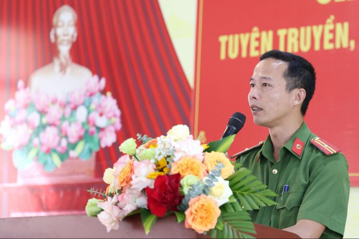 Thiếu tá Nguyễn Khánh Huy, Phòng Cảnh sát phòng cháy, chữa cháy và cứu nạn, cứu hộ, Công an tỉnh Lâm Đồng chia sẻ những kỹ năng phòng, chống tai nạn thương tích