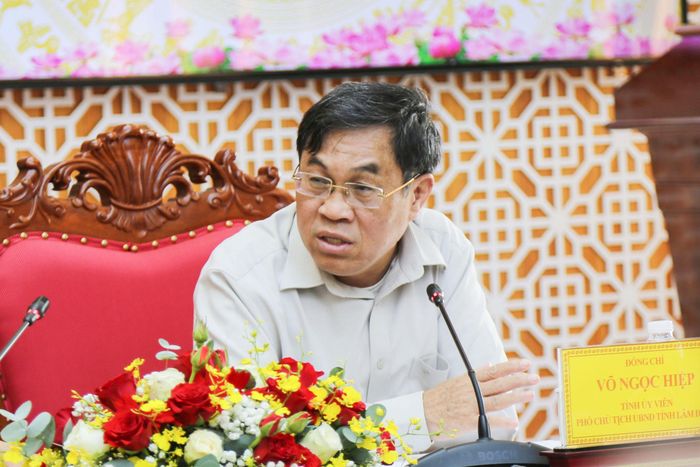Tỉnh ủy viên, Phó Chủ tịch UBND tỉnh Võ Ngọc Hiệp yêu cầu Sở Tài chính chủ động, linh hoạt trong thực hiện giải ngân vốn đầu tư công