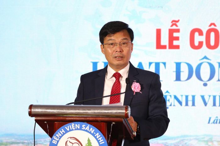Đồng chí Đinh Văn Tuấn, Tỉnh ủy viên, Phó Chủ tịch UBND tỉnh Lâm Đồng phát biểu tại buổi lễ
