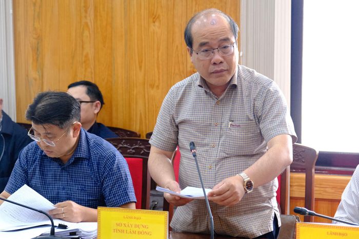Ông Cao Sơn Dũng, quyền Giám đốc Sở Xây dựng Lâm Đồng phát biểu tại buổi làm việc