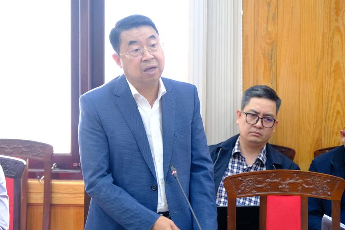 Ông Tôn Thiện San, Giám đốc Sở Văn hóa, Thể thao và Du lịch tỉnh Lâm Đồng phát biểu tại buổi làm việc