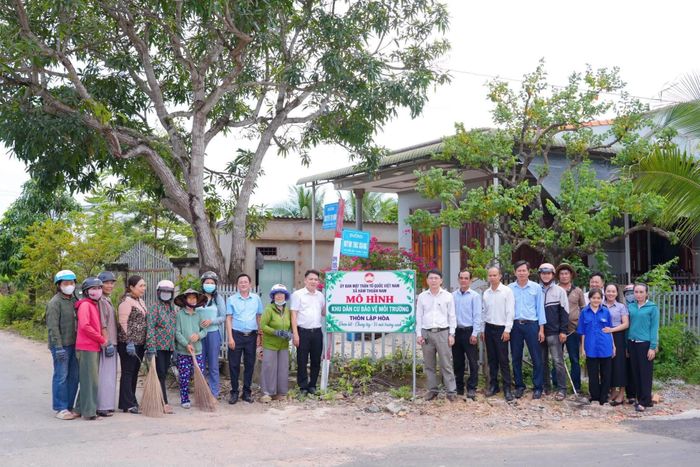 Xã Hàm Thuận Nam xây dựng mô hình khu dân cư bảo vệ môi trường