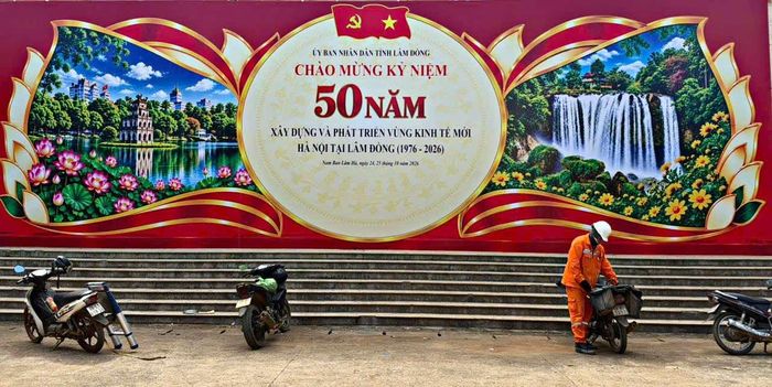 Các cụm pano được lắp đặt cơ bản quanh khu vực trung tâm xã và các tuyến đường chính