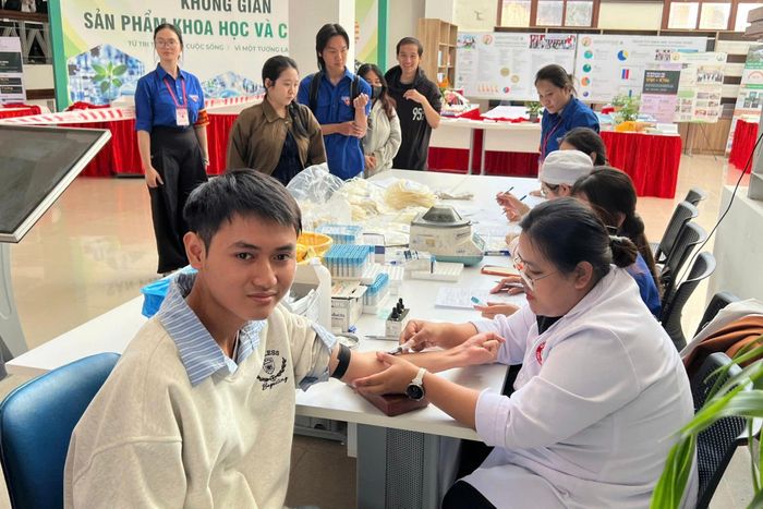 Tình nguyện viên tham gia hiến 309 đơn vị máu an toàn