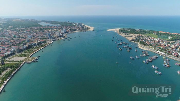 Nỗ lực của các sở, ngành, địa phương để tàu cá trên địa bàn tỉnh đủ điều kiện hoạt động - Ảnh: P.V