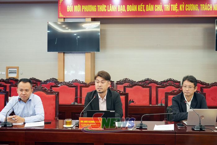 Đại diện Cơ quan Hợp tác quốc tế Nhật Bản (JICA) phát biểu tại cuộc làm việc.