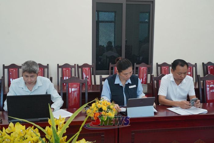 Đại biểu tham gia hội thảo.