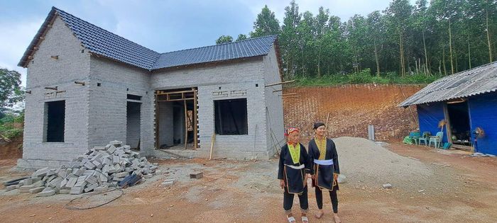 Thời gian qua, tỉnh đã huy động các nguồn lực tập trung xóa nhà tạm, nhà dột nát cho người dân, nhất là vùng đồng bào dân tộc thiểu số.