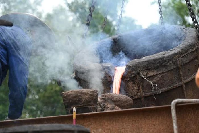 Rót đồng đúc đại hồng chung