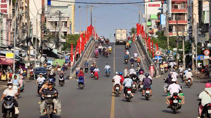 Để chuẩn bị tốt nhất cho sự kiện, tỉnh Cà Mau đang đẩy mạnh công tác chỉnh trang đô thị, nâng cấp hạ tầng giao thông, đảm bảo vệ sinh môi trường.