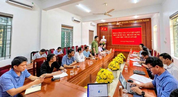 Đoàn công tác Viện Kiến trúc Quốc gia làm việc với UBND xã Lê Lợi, tỉnh Lai Châu vào ngày 20/10.