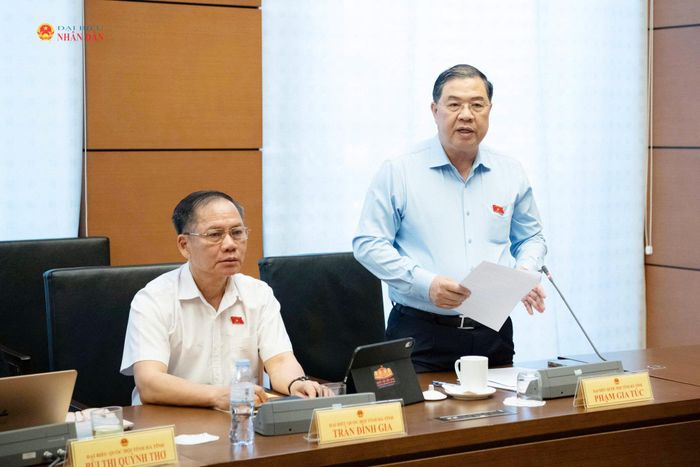 Phó Thủ tướng Thường trực Chính phủ Phạm Gia Túc phát biểu thảo luận tại Tổ 3