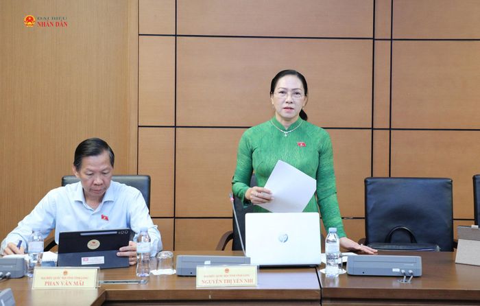 ĐBQH Nguyễn Thị Yến Nhi (Vĩnh Long) phát biểu