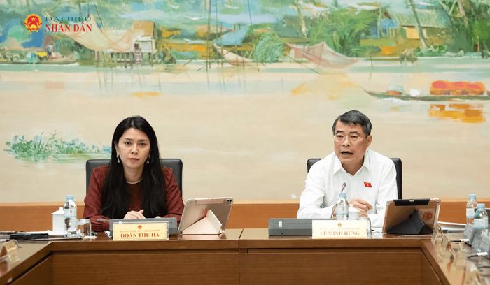 Thủ tướng Lê Minh Hưng phát biểu tại phiên thảo luận tổ chiều 20/10