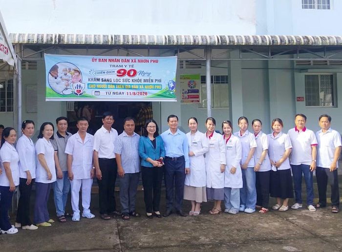 Vĩnh Long tăng tốc về đích chiến dịch chăm sóc sức khỏe toàn dân.