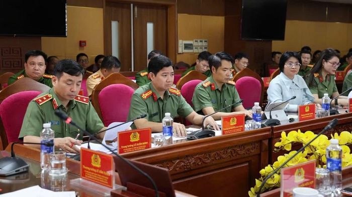 Đoàn kiểm tra, giám sát số 03 đánh giá việc cụ thể hóa các nghị quyết của Đảng gắn với nhiệm vụ xây dựng Đảng, xây dựng lực lượng Công an nhân dân và bảo đảm ANTT.