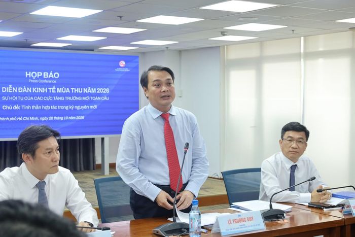 Ông Lê Trường Duy, Giám đốc HCMC C4IR, thông tin về Diễn đàn Kinh tế Mùa thu 2026.
