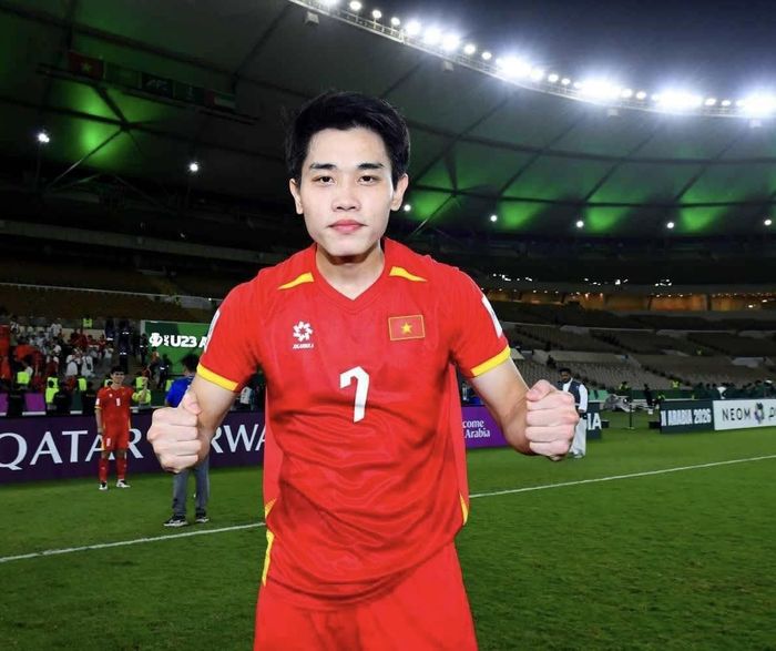 Đình Bắc được cho là có mối quan hệ thân thiết với Nhật Kim Anh. Ảnh: FBNV