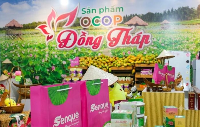 Các thương hiệu mạnh đều gắn liền với tem chống giả. Ảnh NT