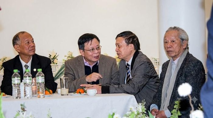 Các chuyên gia kinh tế rất quan tâm vấn đề này. Ảnh NT