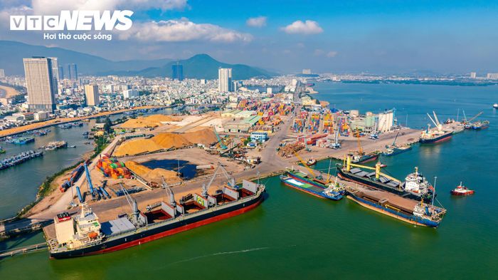 Kinh tế Gia Lai trong 9 tháng đầu năm 2026 có GRDP tăng trưởng đạt 8,03%, trong đó ngành công nghiệp - xây dựng và dịch vụ giữ vai trò động lực tăng trưởng chính.