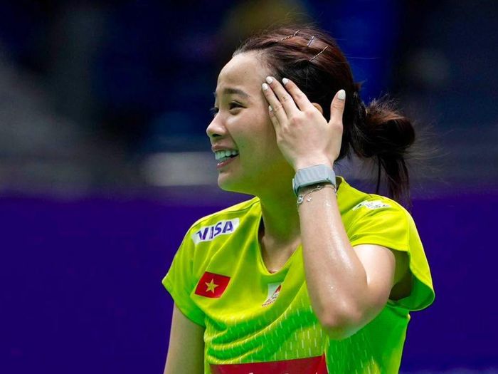 Tay vợt nữ số 1 cầu lông Việt Nam Nguyễn Thùy Linh vẫn nỗ lực thi đấu duy trì vị trí tốp 30 thế giới. Ảnh: FBNV