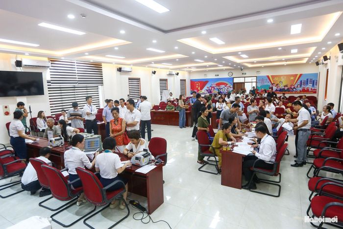 Với mục tiêu cơ bản hoàn thành công tác giải phóng mặt bằng trong tháng 10-2026, phường Định Công đang tiếp tục phối hợp với các cơ quan, đơn vị liên quan để triển khai những phần việc còn lại.