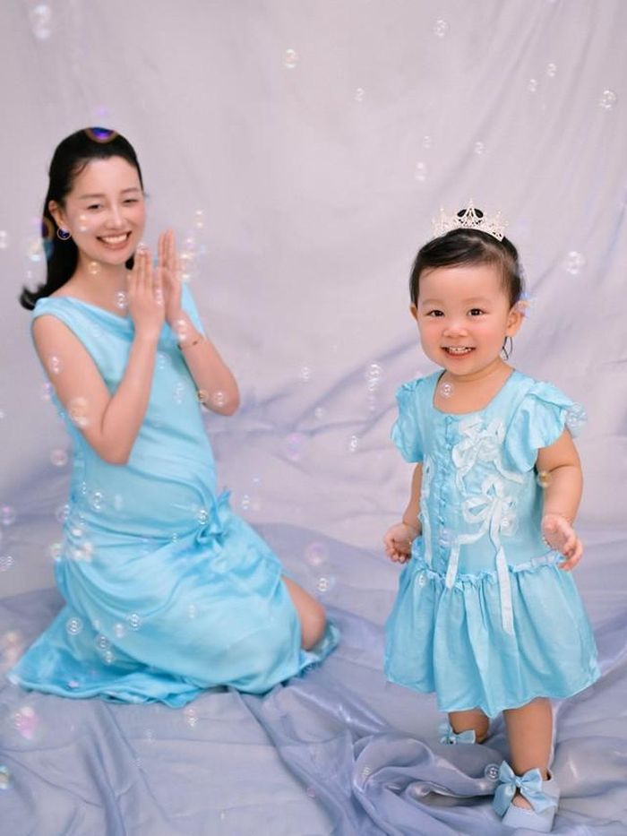 Qua lời chúc giản dị nhưng ấm áp, nữ MC hy vọng tất cả phụ nữ đều tìm thấy cho mình một người sẵn sàng đồng hành, sẻ chia và mang đến cảm giác bình yên trong cuộc sống.