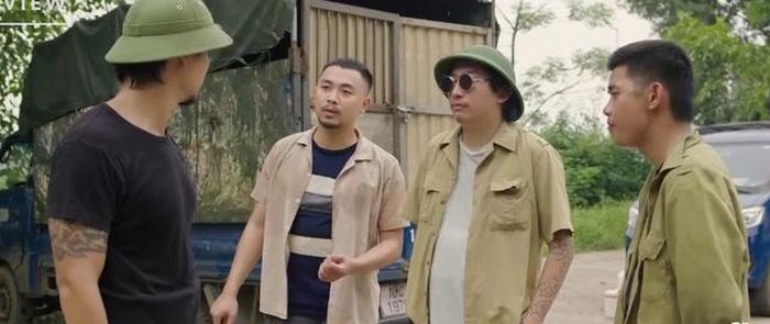 Toản khước từ khoản tiền bến bãi vô lý từ nhóm "xã hội đen". Ảnh VTV