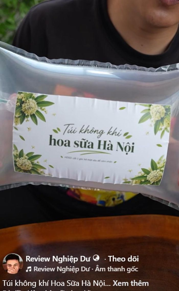 Một cư dân mạng review về "túi không khí hoa sữa" (Ảnh: Review Nghiệp Dư)
