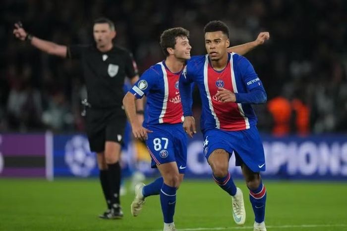 PSG vẫn trình diễn sức mạnh áp đáo ở mọi đấu trường (Ảnh: AP)